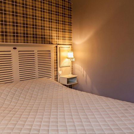 The Originals City, Le Cottage Hotel, Bruay La Buissiere Bagian luar foto