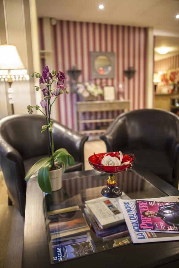 The Originals City, Le Cottage Hotel, Bruay La Buissiere Bagian luar foto